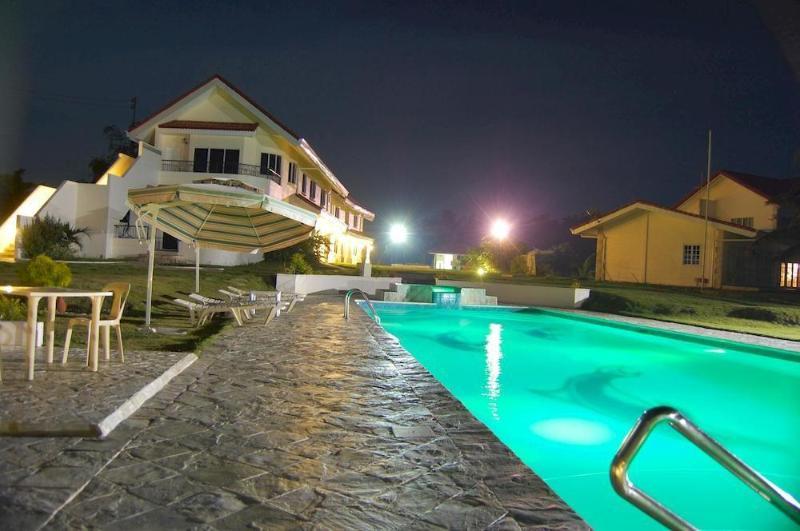 Sherwood Bay Resort & Aqua Sports Inc. Sunacolan Екстер'єр фото
